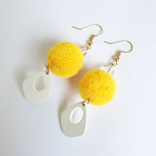 Load image into Gallery viewer, Egg Drop