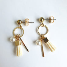 Load image into Gallery viewer, Fay III