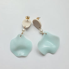 Load image into Gallery viewer, Gabriela