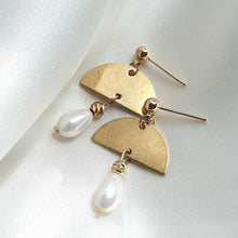 Load image into Gallery viewer, Gesa