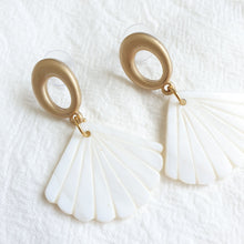 Load image into Gallery viewer, Pristine