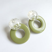 Load image into Gallery viewer, Shakira