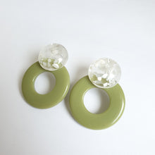 Load image into Gallery viewer, Shakira