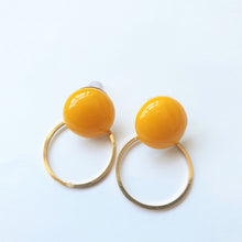 Load image into Gallery viewer, Summer Yolk