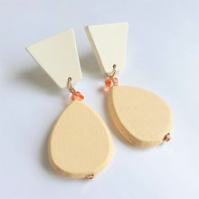 Load image into Gallery viewer, Teardrops (brown)