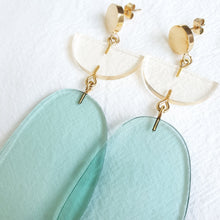 Load image into Gallery viewer, Eudora