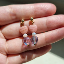 Load image into Gallery viewer, Aurora Hearts Ear Studs