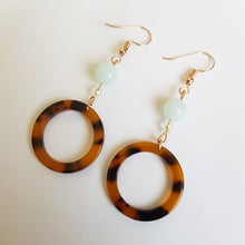 Load image into Gallery viewer, Mint Tortoise